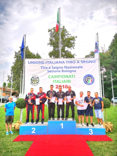 Campionati Italiani Assoluti di Tiro a Segno: Titolo italiano per Marco De Nicolo e per la  squadra di pistola ad aria compressa.