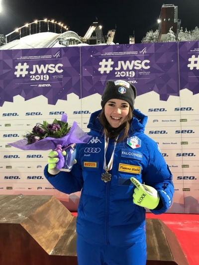 Salto con gli sci: cresce ancora Lara Malsiner, 7^ sull’HS 90 di Hinzenbach