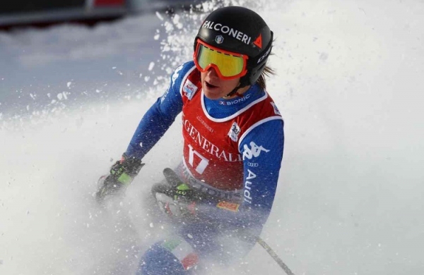 Sci alpino: Sofia Goggia ritorna sul podio in Coppa del Mondo, SECONDA nel SuperG di Val d’Isère alle spalle di Lindsey Vonn!
