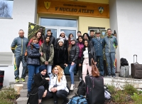 Foto di gruppo degli studenti all&#039;arrivo a Predazzo presso il V Nucleo Atleti